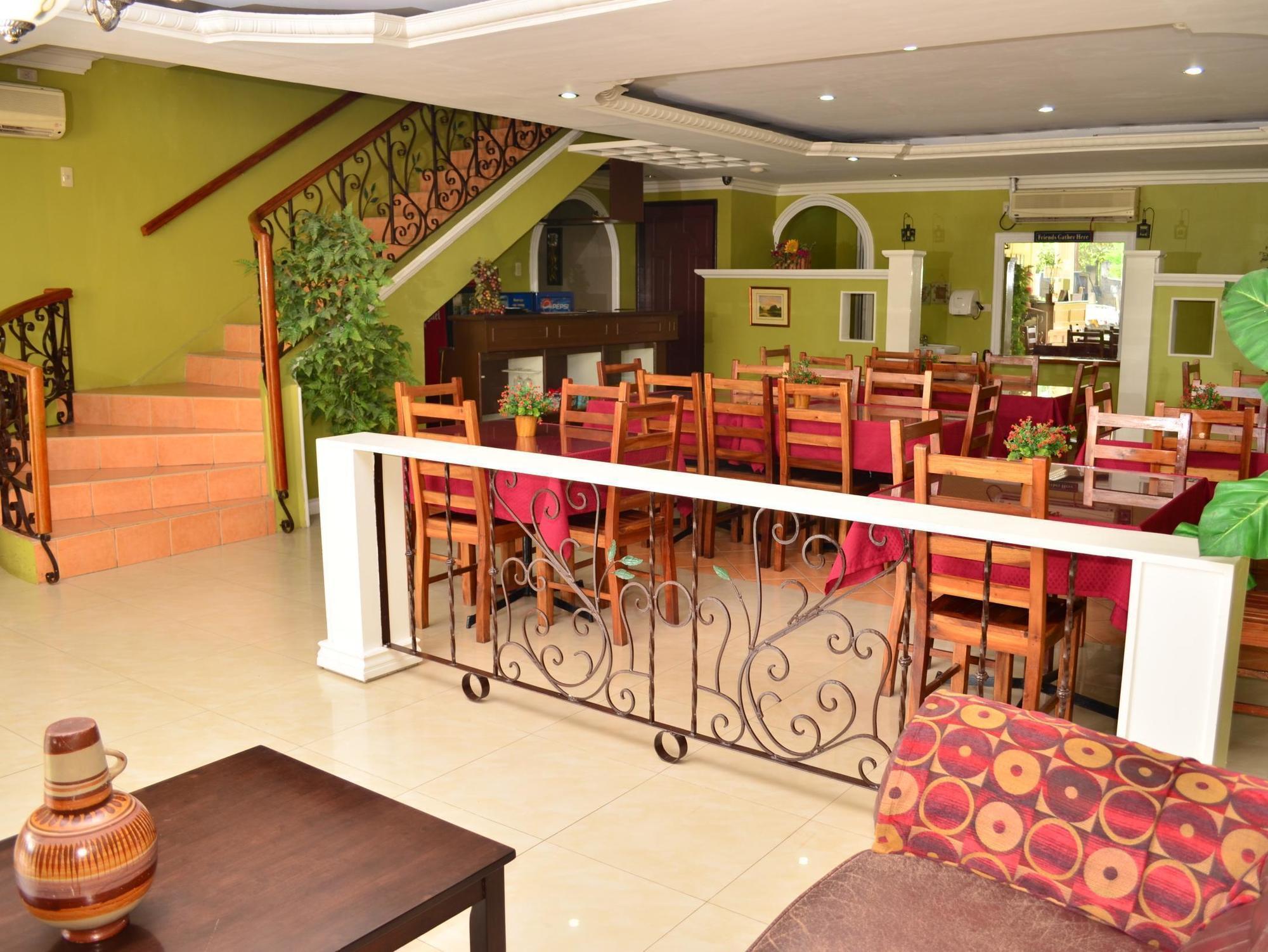 El Portal Inn Tagbilaran City Exteriör bild